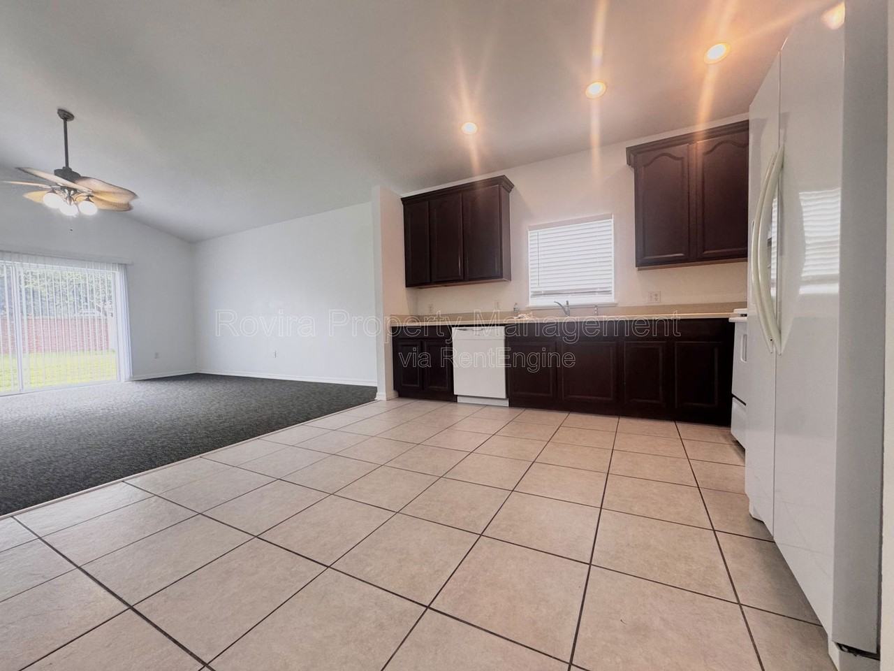 661 Hacienda Circle - Photo 4 of 26