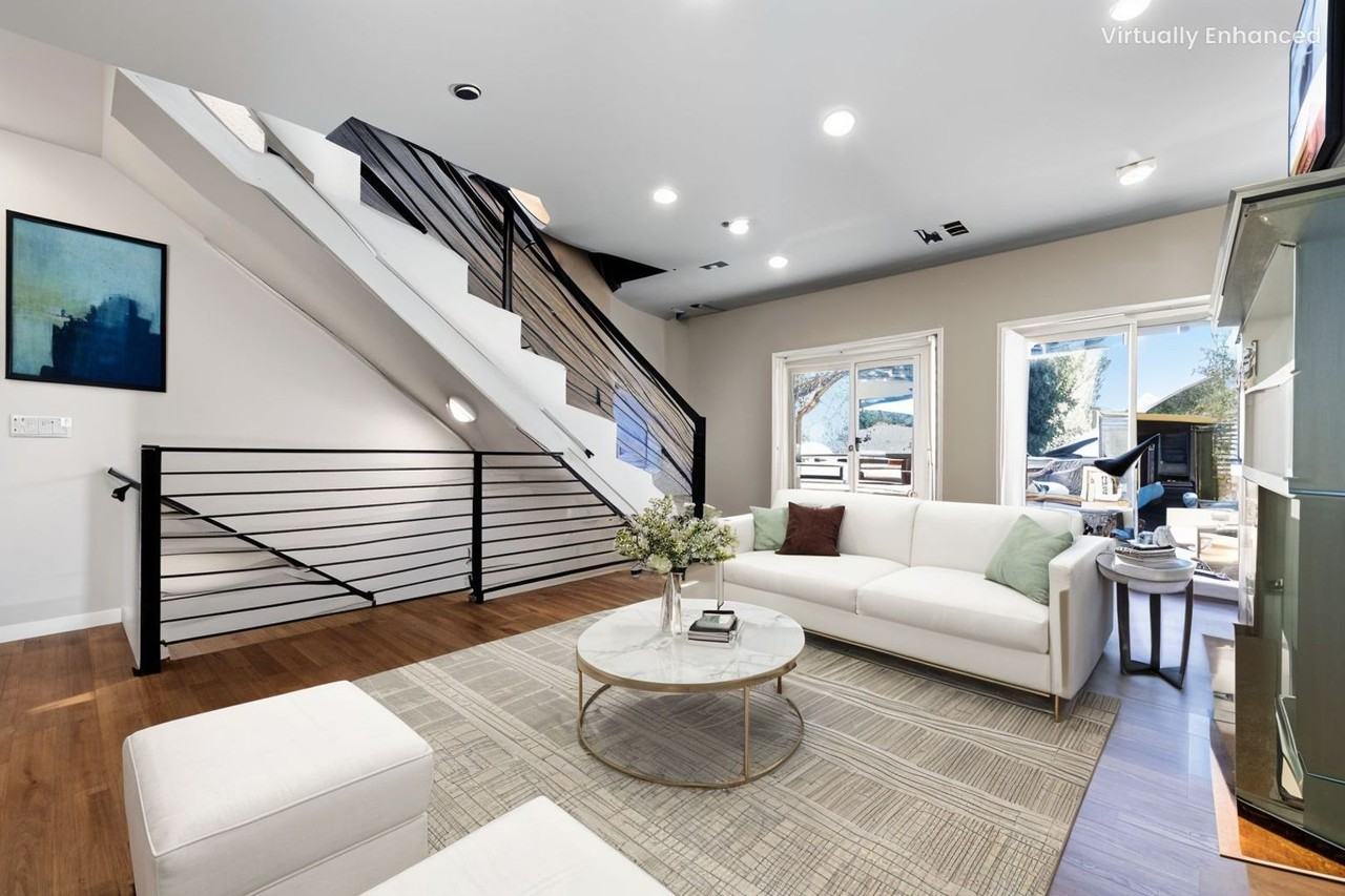 1857 Crenshaw Blvd - Photo 3 of 50