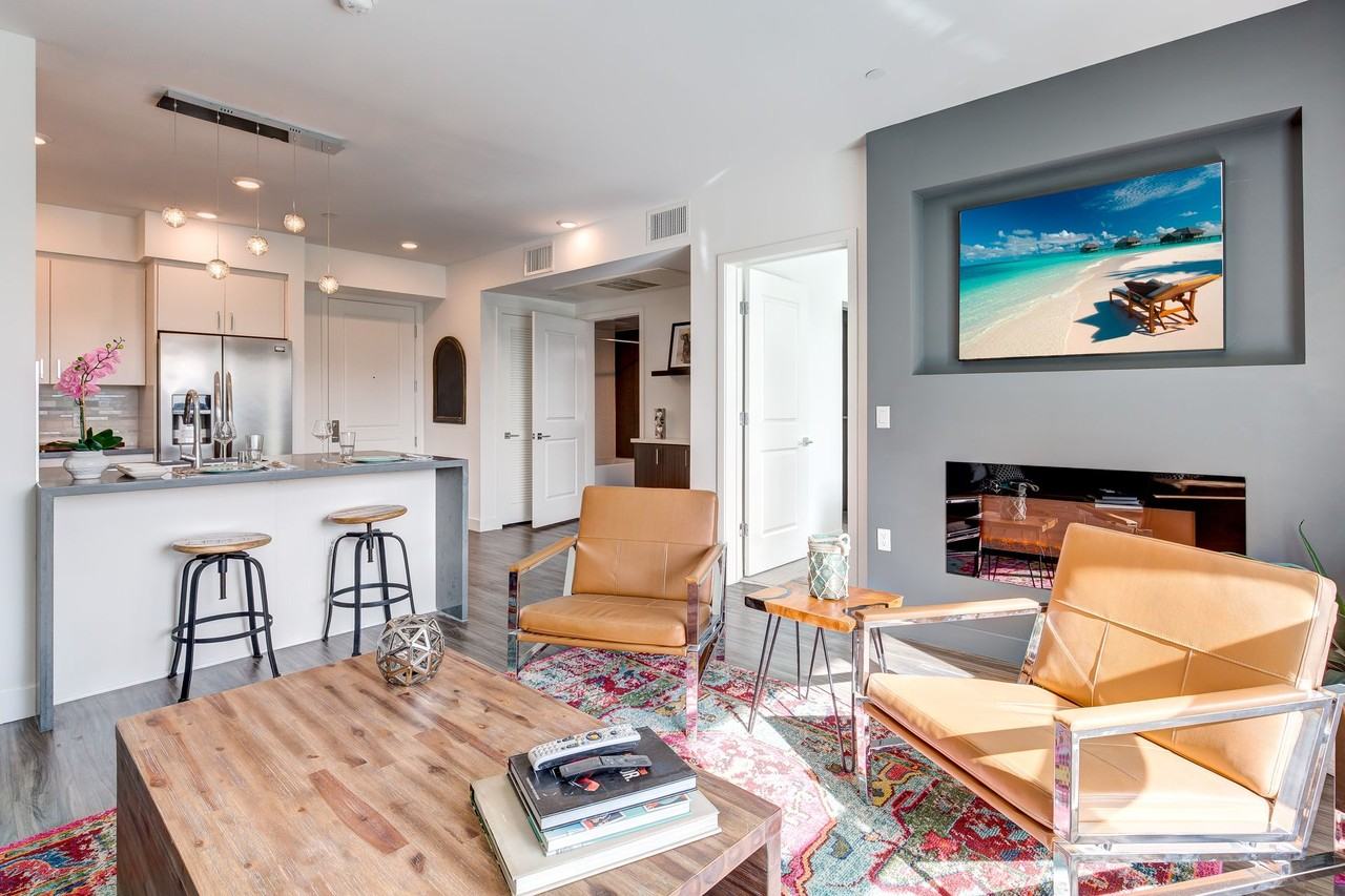 MODERNO Metro Luxury Living - Photo 2 of 50