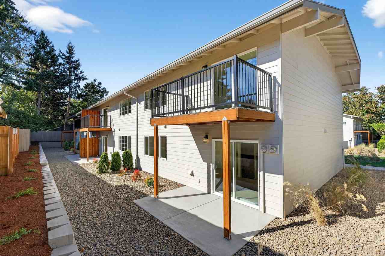 Pine Grove - Photo 4 of 34