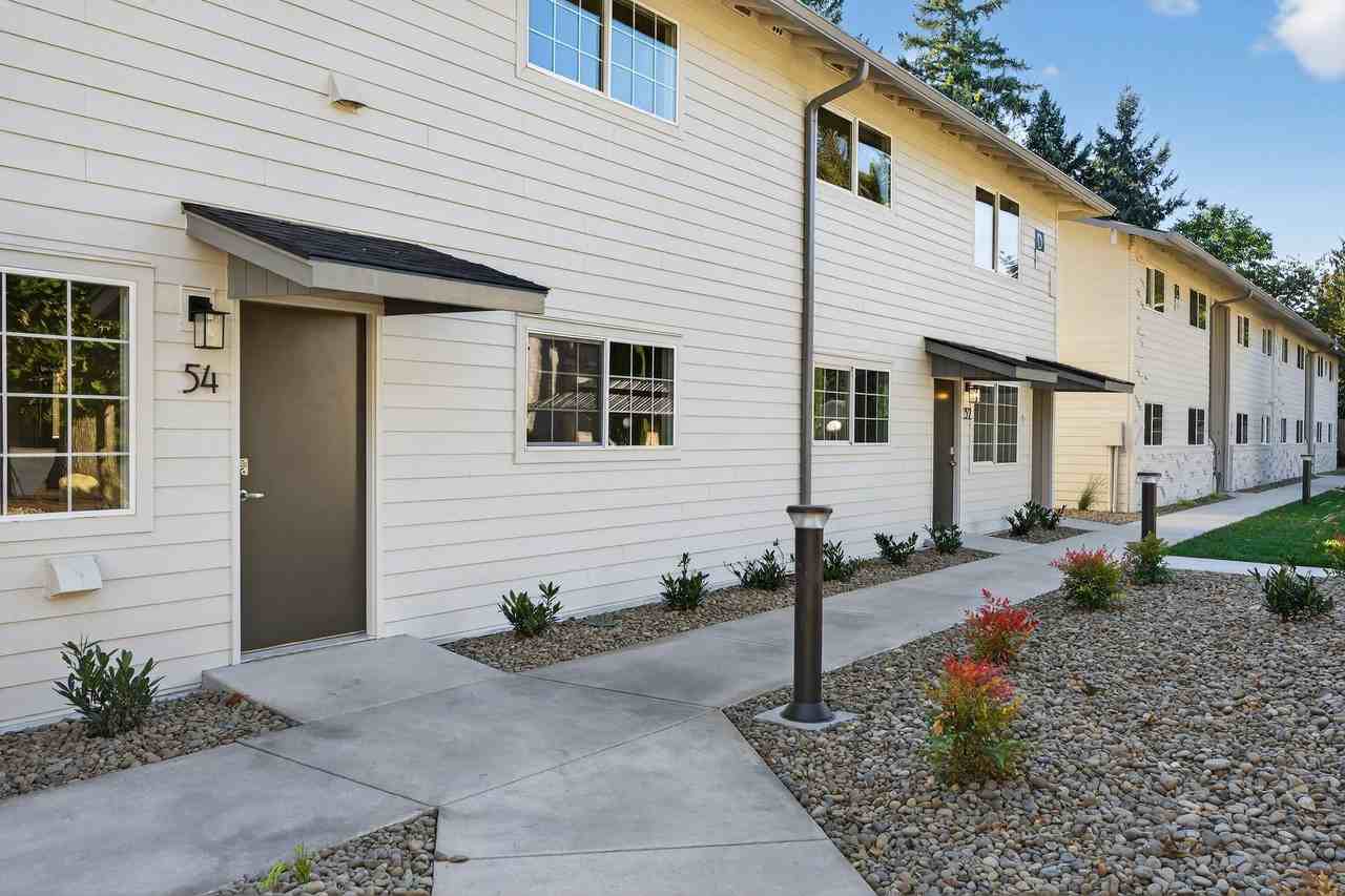 Pine Grove - Photo 6 of 34