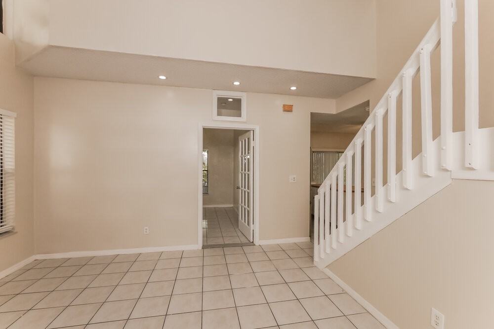 3451 Nw 112th Way - Photo 5 of 17