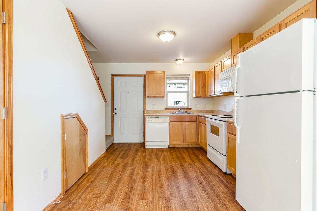 Northside Apartments - Photo 2 of 6