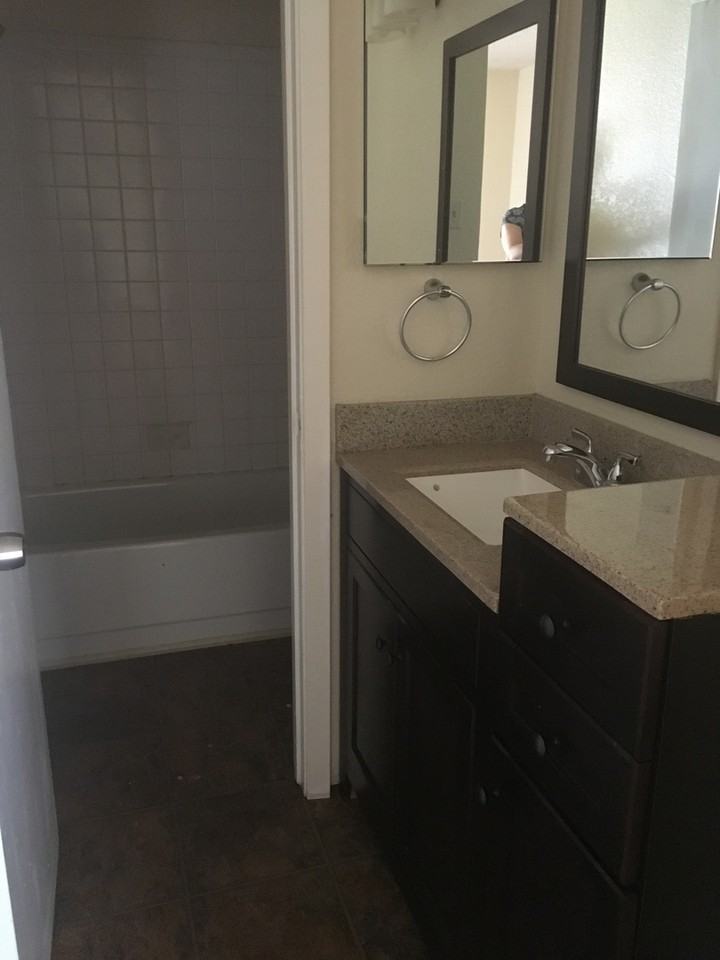 2432 Windy Pine Ln - Photo 6 of 11