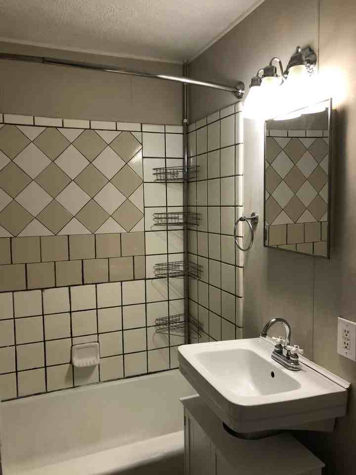 413 Theresa Avenue - Photo 7 of 11