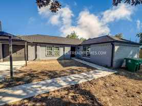 5017 Higgins St - Photo 1 of 1