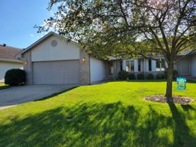 3207 Red Oak Ln - Photo 1 of 1