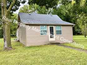 209 S Madison St - Photo 1 of 1