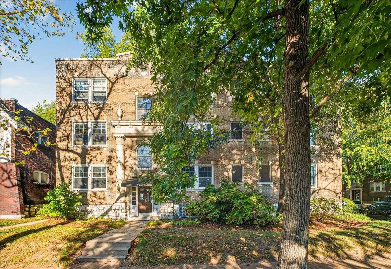 1949 Alfred Ave - Photo 3 of 26