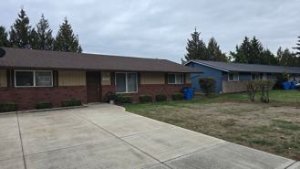 10905 Ne 6th St - Photo 1 of 1