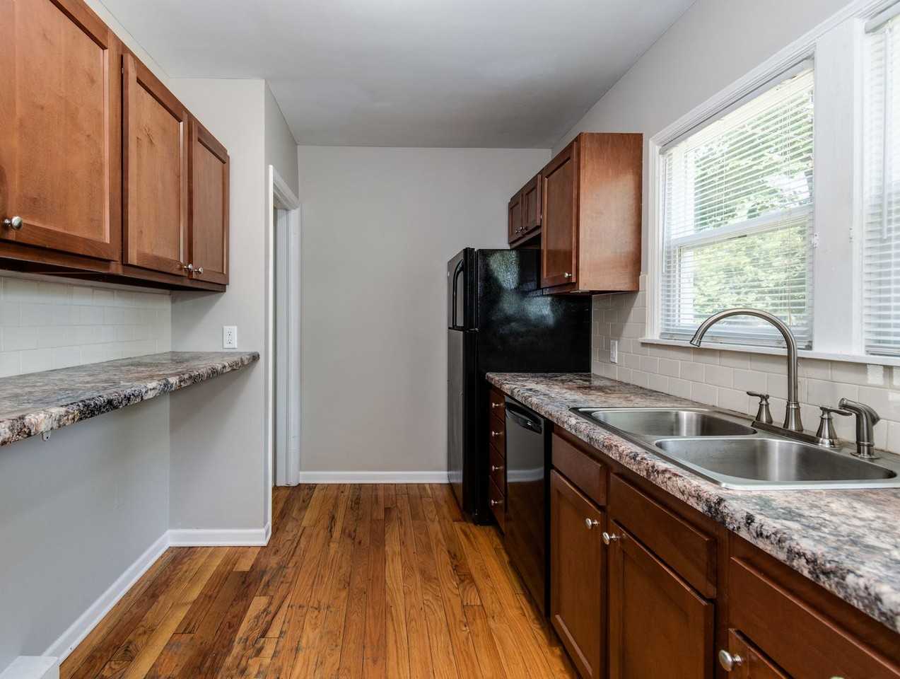 2702 Coolidge St - Photo 3 of 11