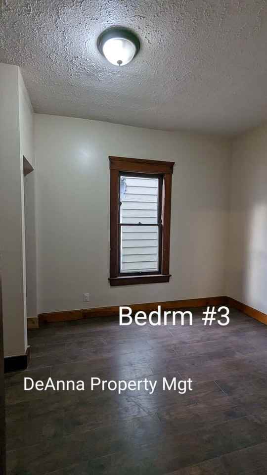 3421 Mapledale Avenue - Photo 5 of 12