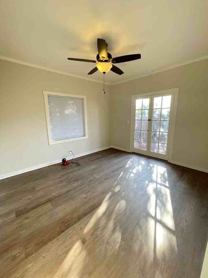 950 Live Oak Blvd - Photo 6 of 10