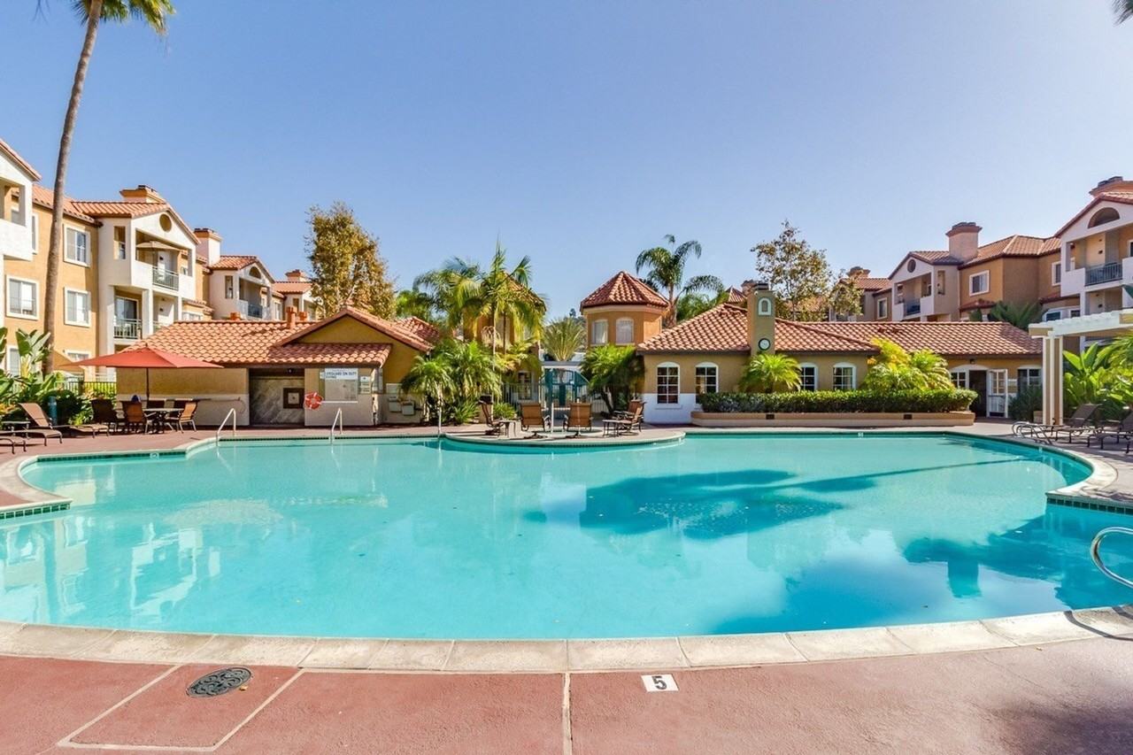 2250 Camino De La Reina #6301 - Photo 5 of 22