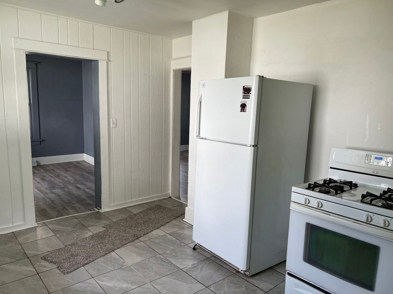 709 E Memorial Dr - Photo 5 of 22