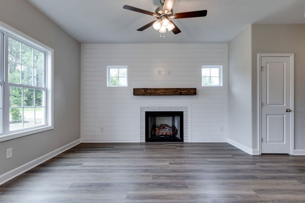 514 Edlin St - Photo 7 of 34