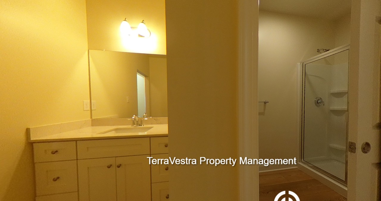 406 Hamilton Rd - Photo 4 of 13