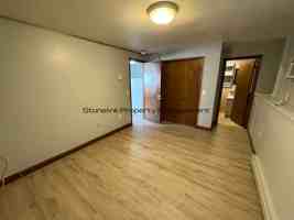 featured image of 24 Franklin St