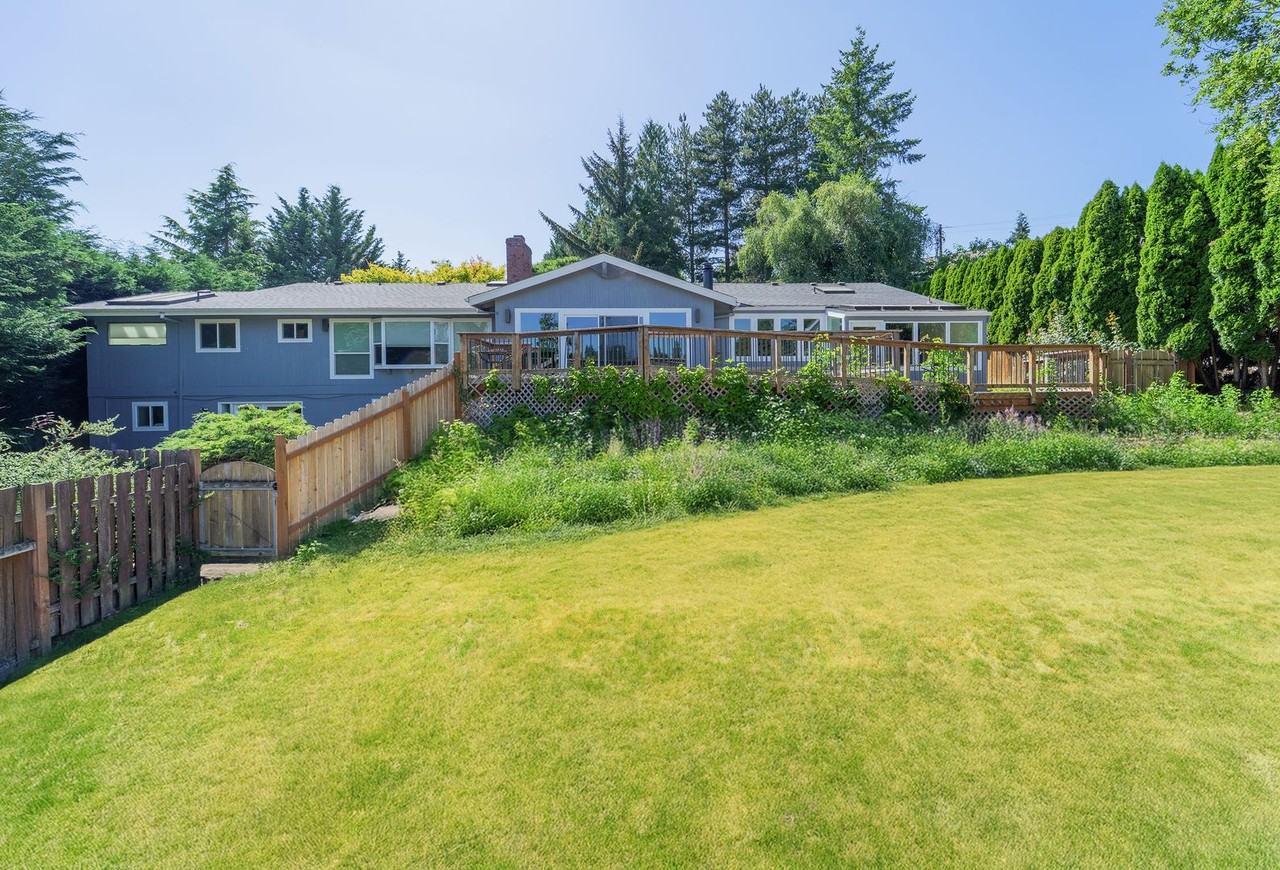 6360 Southwest 86th Avenue - Photo 3 of 50