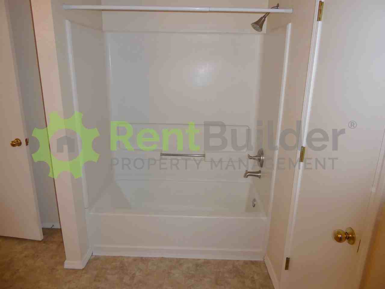 3209 Moab Ln Ne - Photo 6 of 40