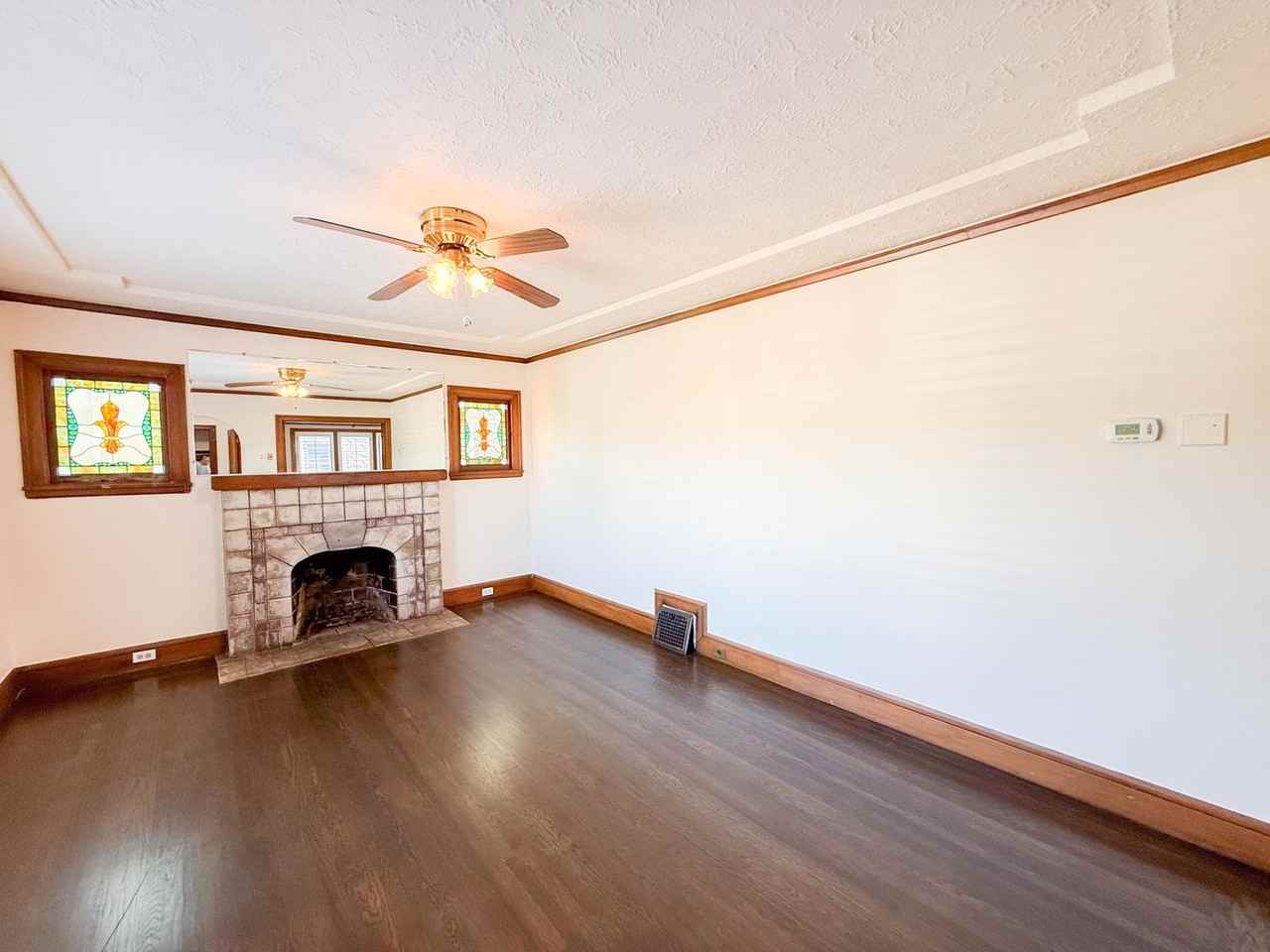 4456 Moraga Ave - Photo 2 of 31