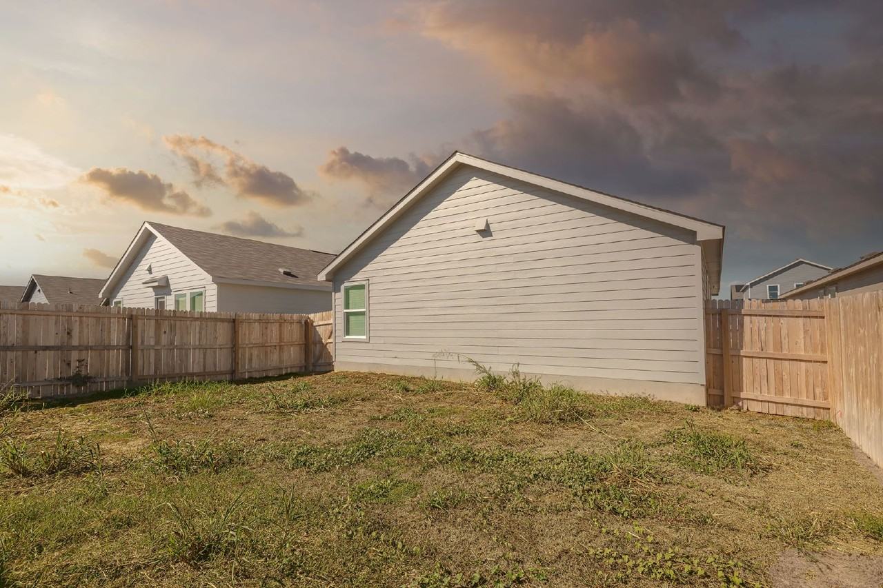 5909 San Geronimo - Photo 2 of 18