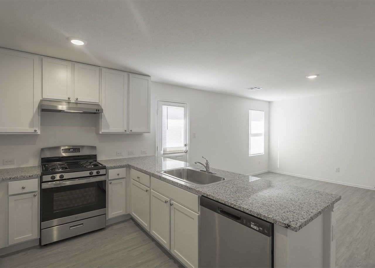 5909 San Geronimo - Photo 3 of 18