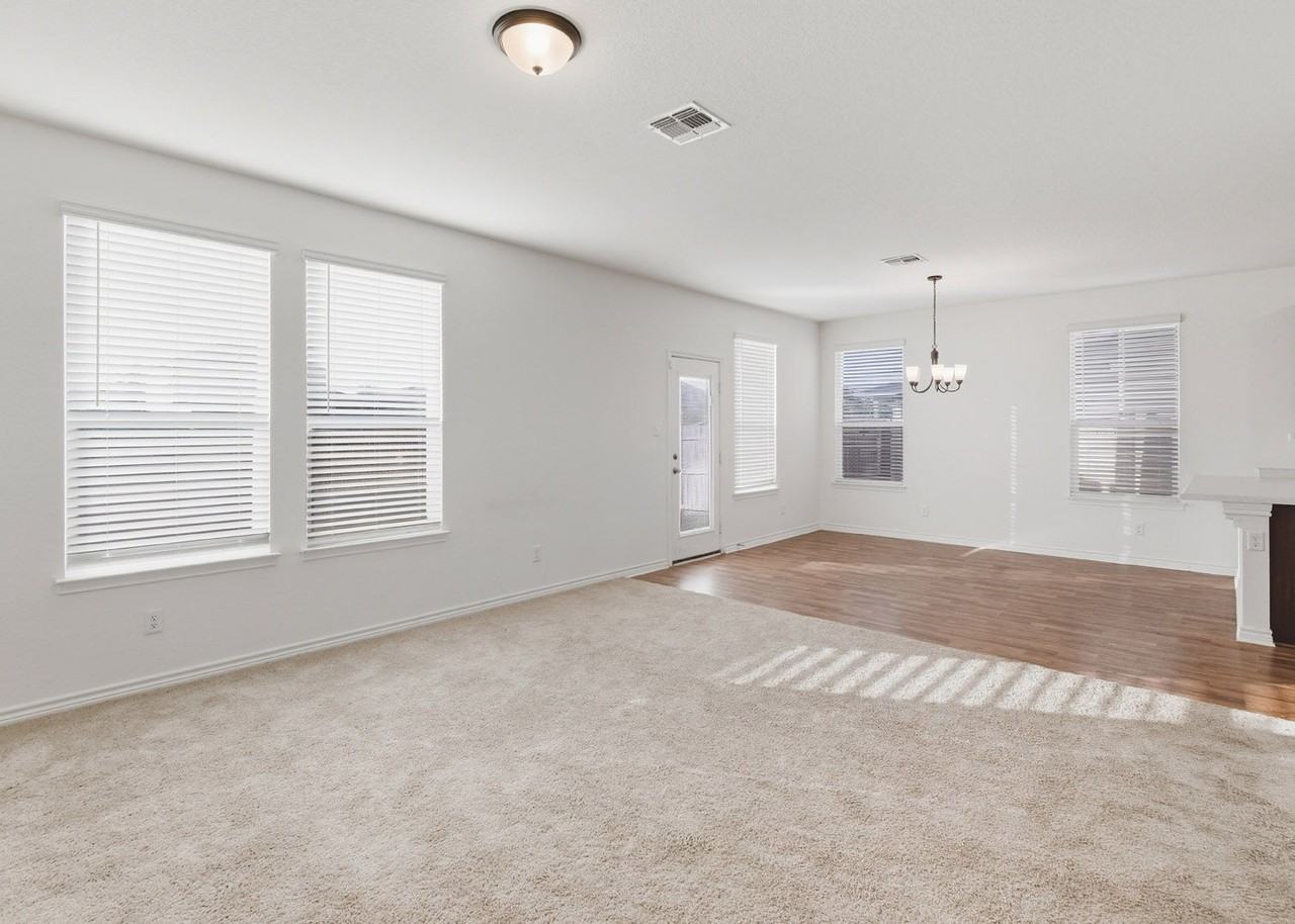 245 Blacktail Drive - Photo 3 of 26