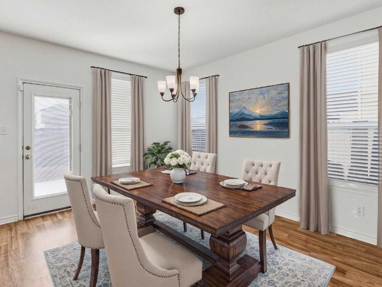 245 Blacktail Drive - Photo 4 of 26