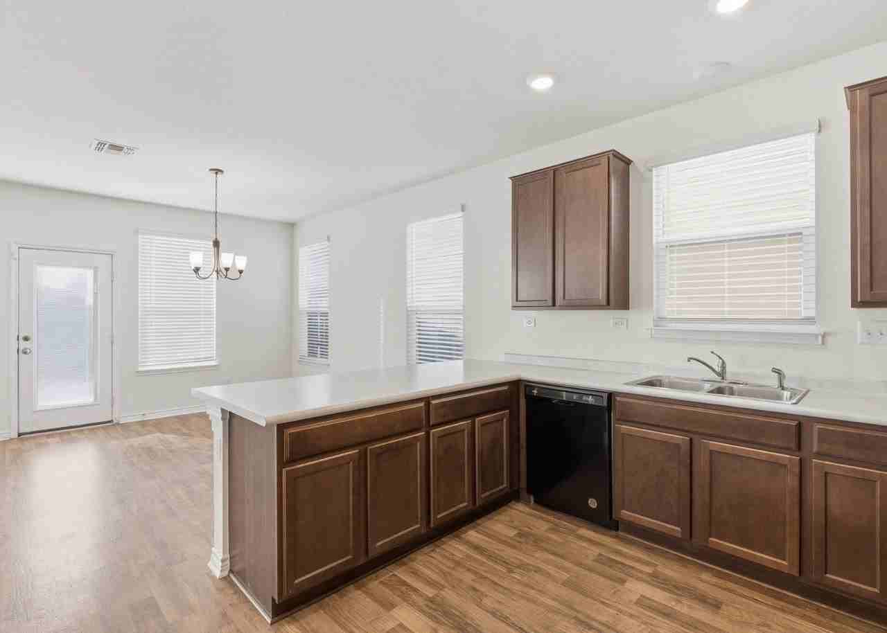 245 Blacktail Drive - Photo 7 of 26