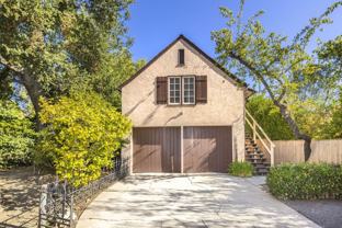 1451 Edgewood Dr - Photo 1 of 1