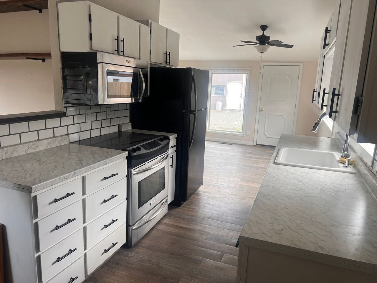 5992 Guide Meridian - Photo 5 of 20