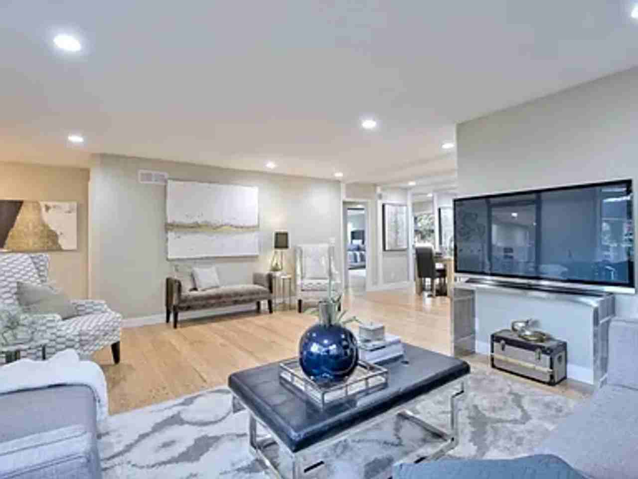 159 W Portola Ave - Photo 2 of 21