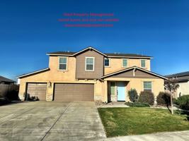 featured image of 3317 N Clay St