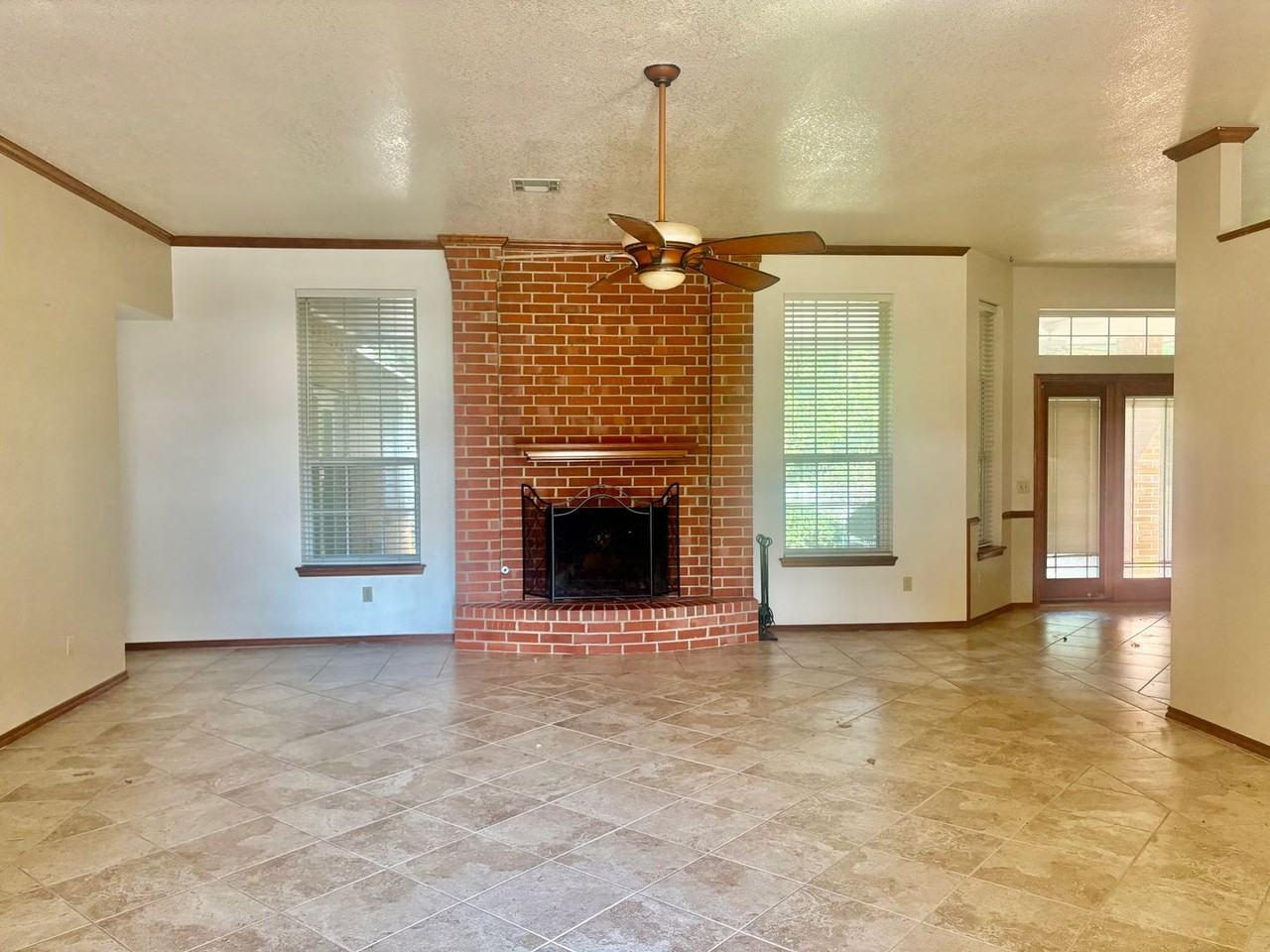 3717 Norman Road - Photo 4 of 14