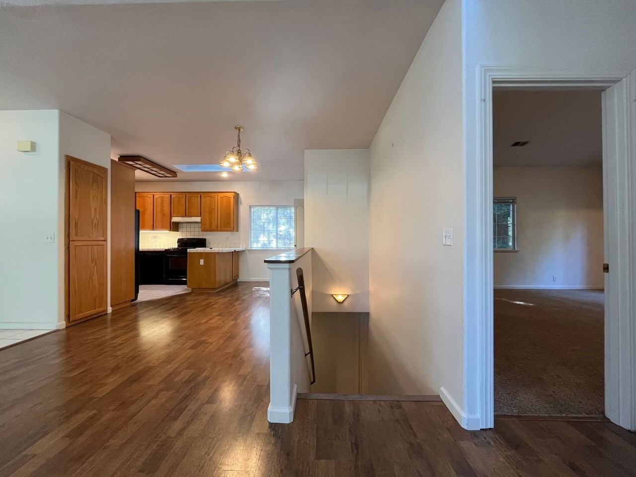 1146 Vista Dr - Photo 6 of 21