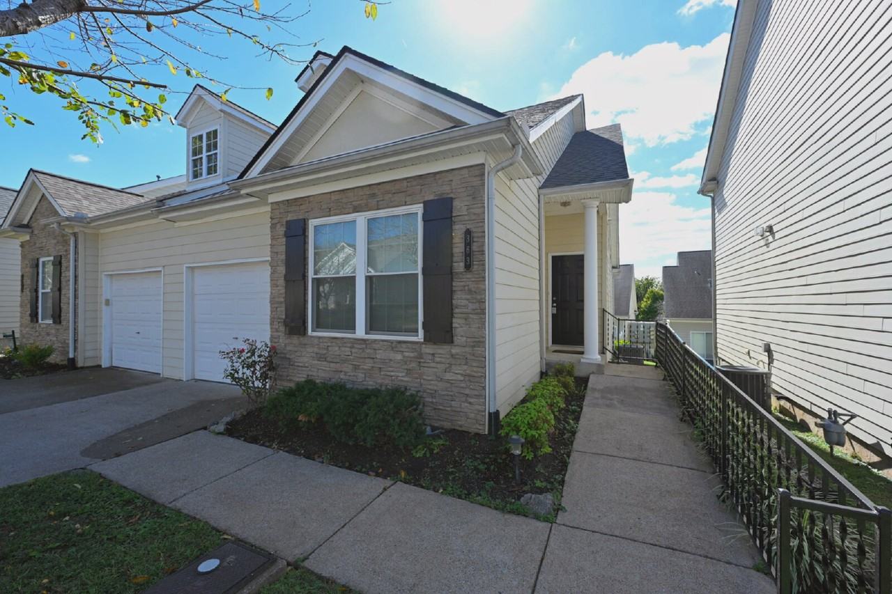363 Harbor Village Dr - Photo 3 of 34