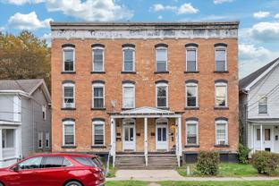 57 1/2 Saratoga Ave #1N - Photo 1 of 1