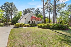 featured image of 4728 Wedgefield Dr