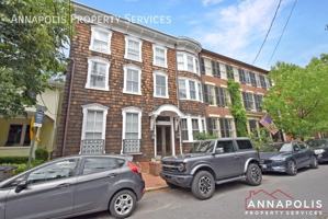 featured image of 214 Prince George St #E