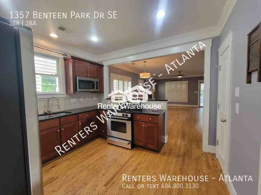 1357 Benteen Park Drive Southeast - Photo 7 of 28