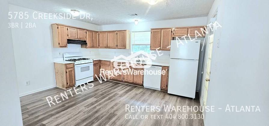 5785 Creekside Dr - Photo 4 of 24