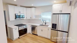1305 Waterloo St - Photo 1 of 1