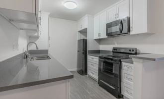 featured image of 8121 Langdon Ave #3