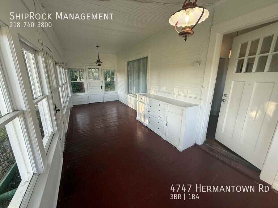 4747 Hermantown Rd - Photo 2 of 35