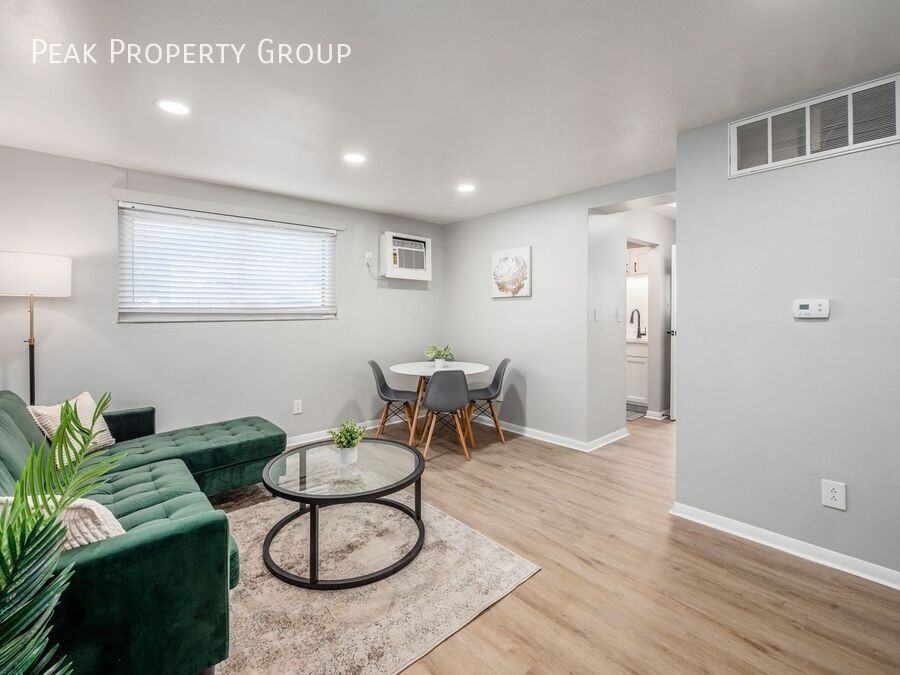 980 King Ave #1-03 - Photo 5 of 23