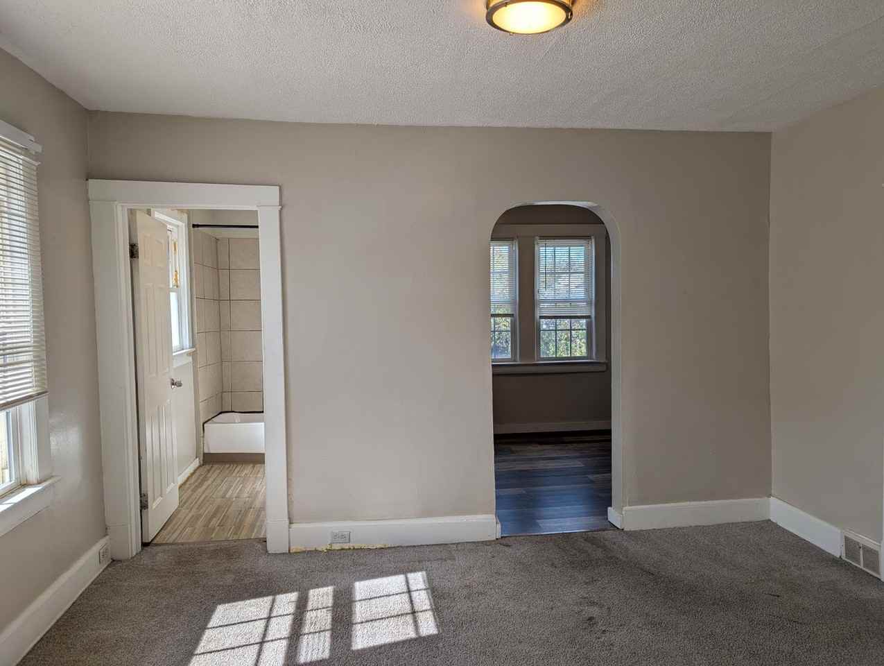 1476 West 107th Street - Photo 4 of 22