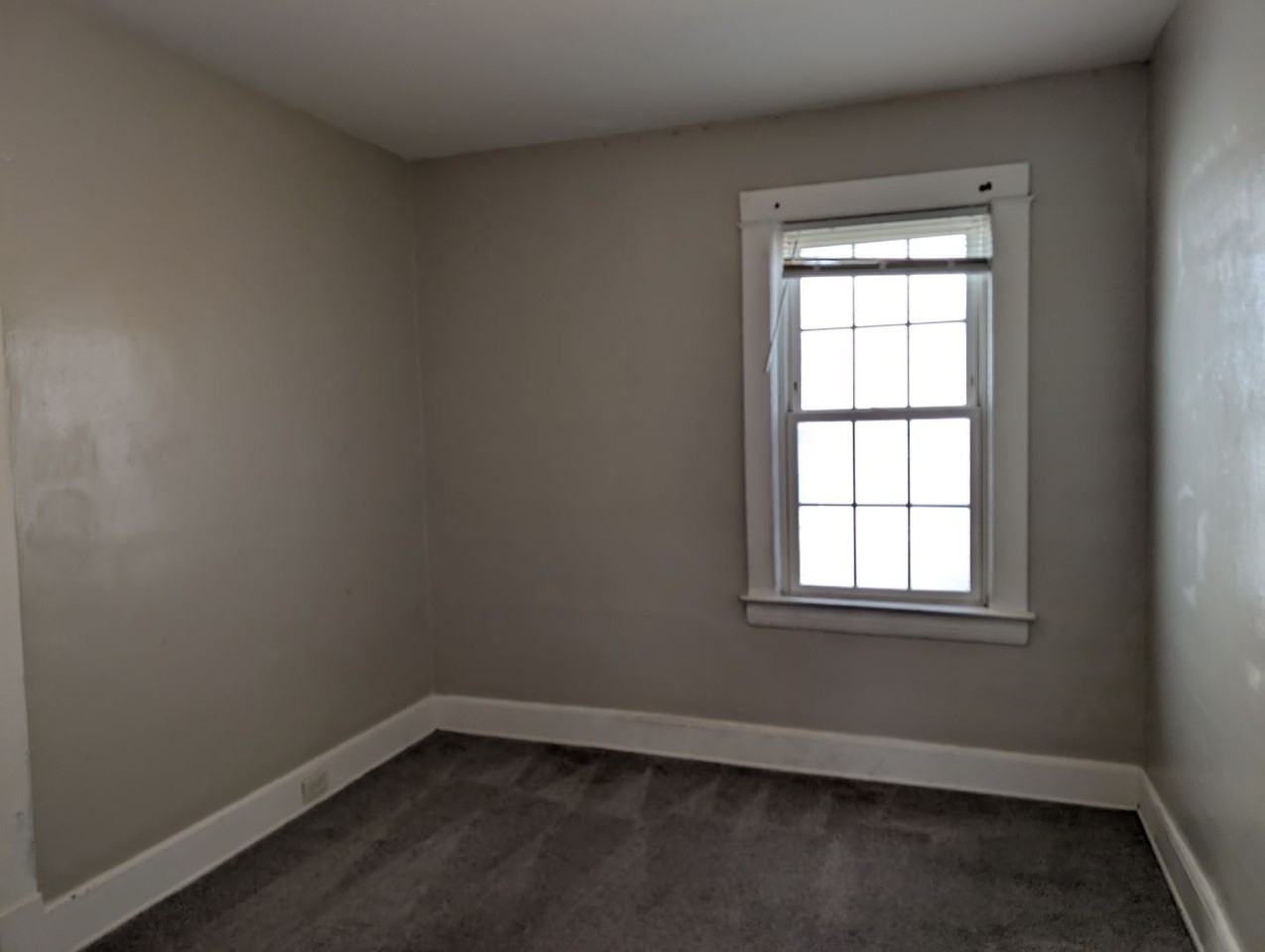 1476 West 107th Street - Photo 6 of 22