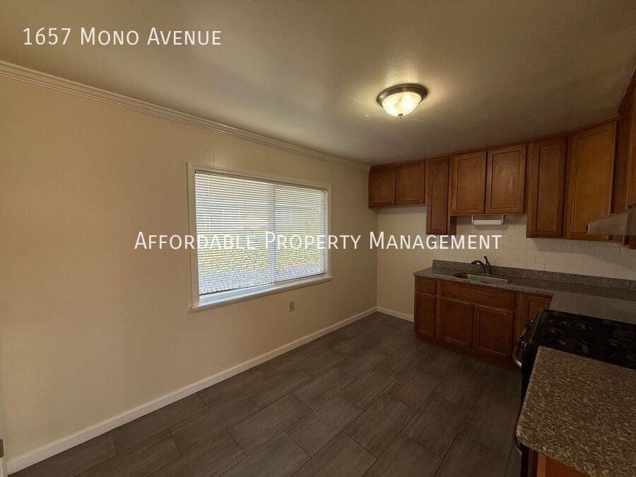 1657 Mono Avenue - Photo 7 of 15