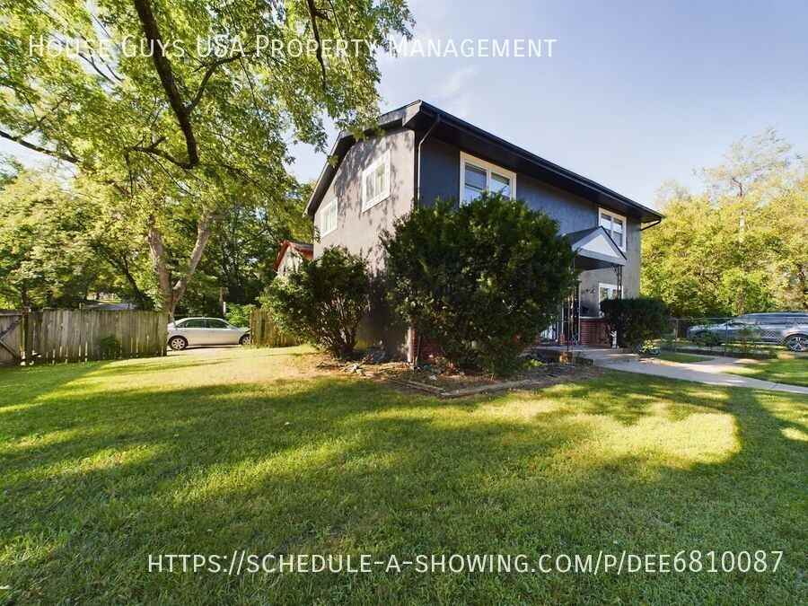 3611 E 69th St - Photo 3 of 16